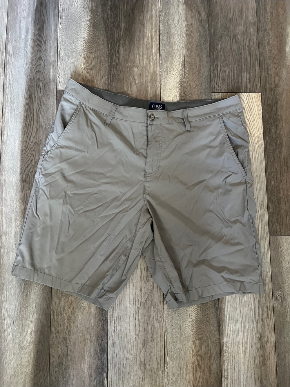 Chaps Men's Tan Flat-Front Casual Shorts